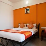 Oyo 1065 Hotel Hmr Royal Inn